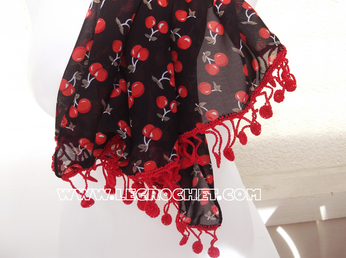 foulard original rouge et noir
